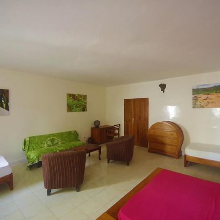 Villa Ty Milyn Mazela Sa 达喀尔 外观 照片