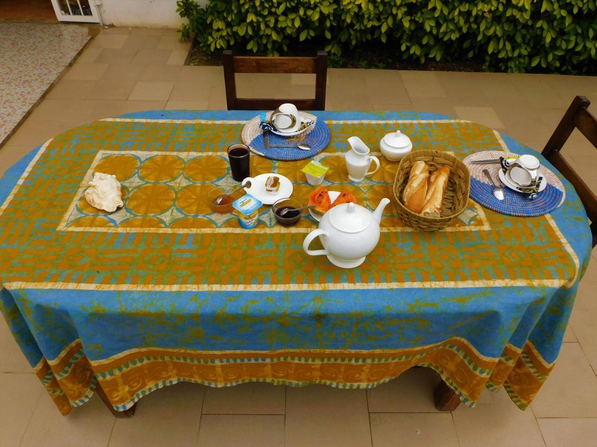 Villa Ty Milyn Mazela Sa 达喀尔 外观 照片