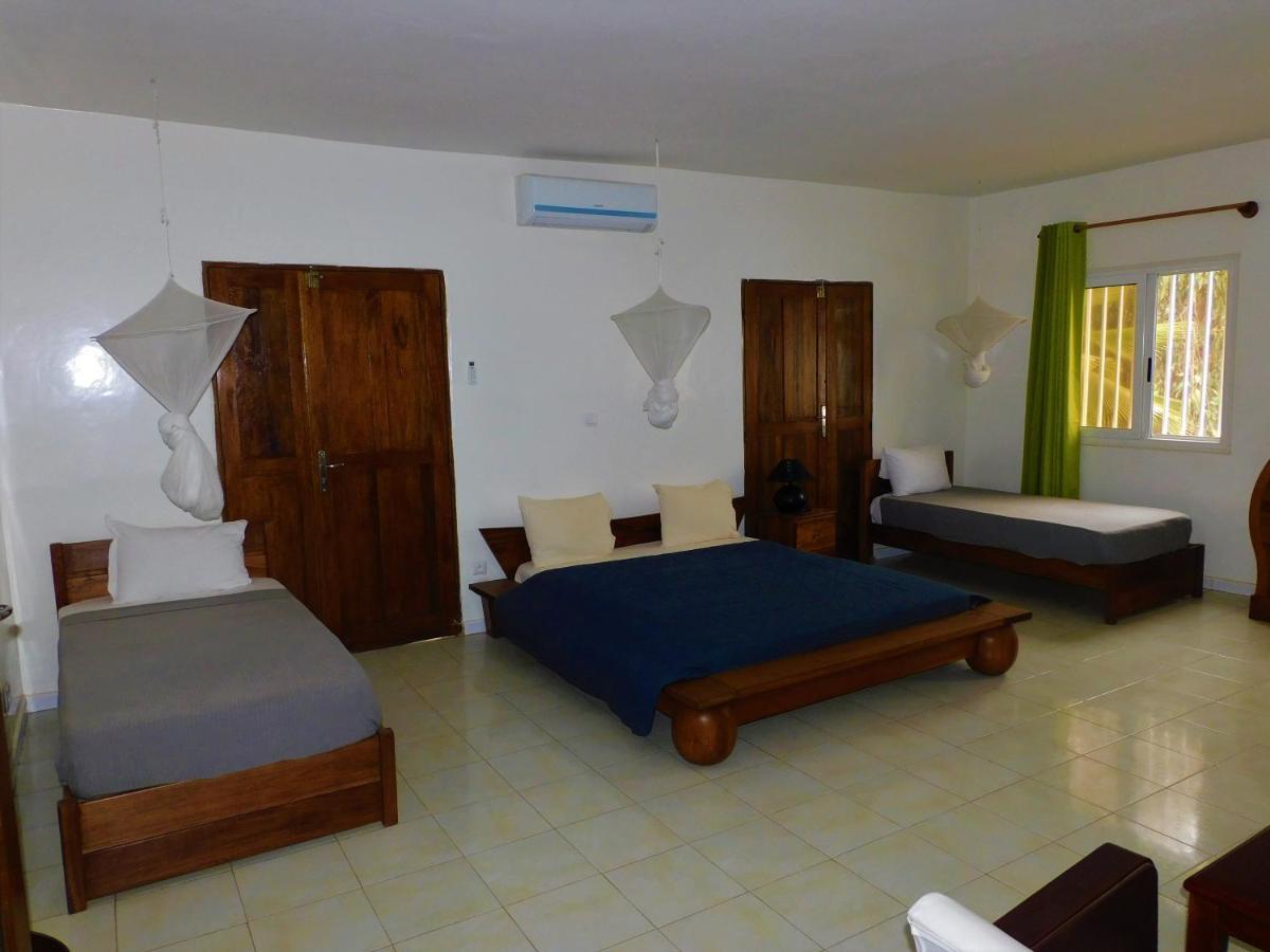 Villa Ty Milyn Mazela Sa 达喀尔 外观 照片