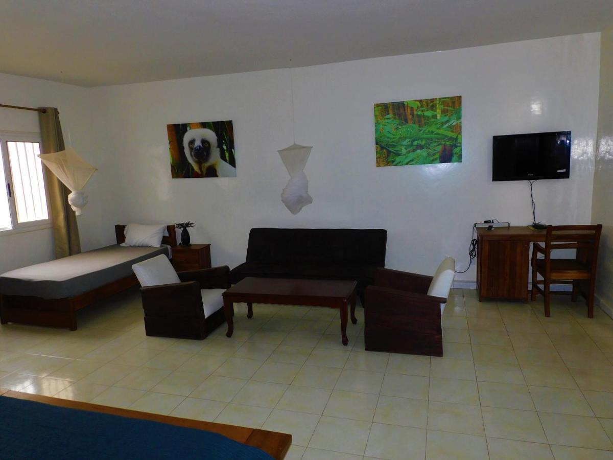 Villa Ty Milyn Mazela Sa 达喀尔 外观 照片